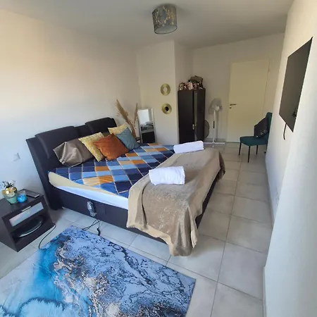 Bella Vista Apartment